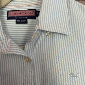 Vineyard Vines women’s button down